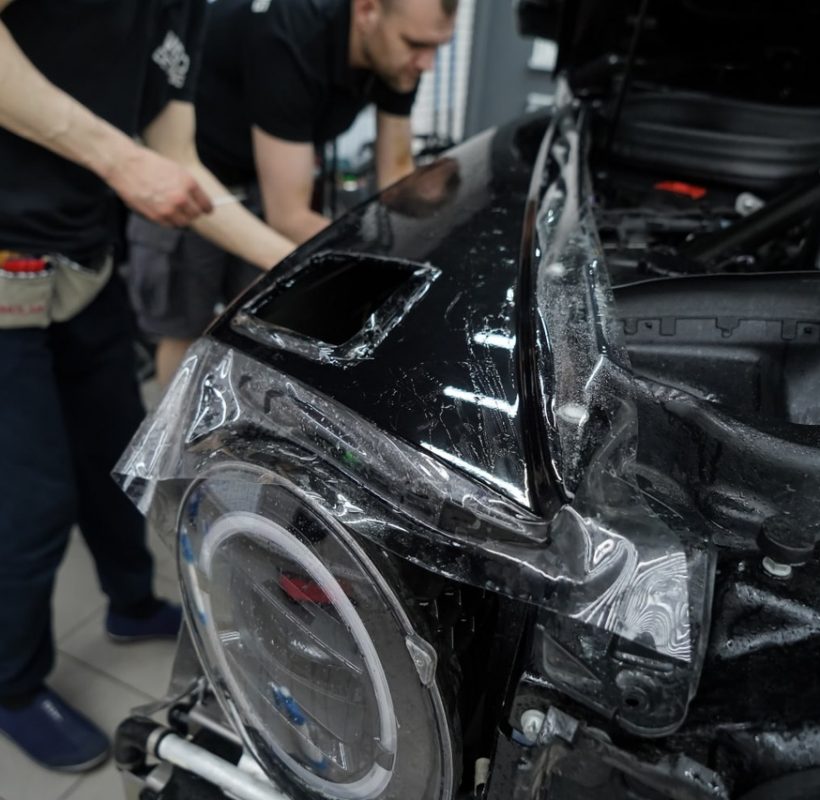 оклейка_антигравийной_пленкой_автомобиля_mercedes_g_63