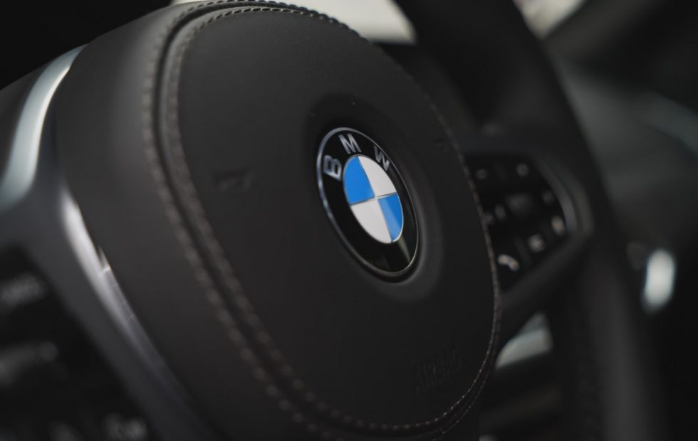 оклейка_bmw_x5_защитной_пленкой