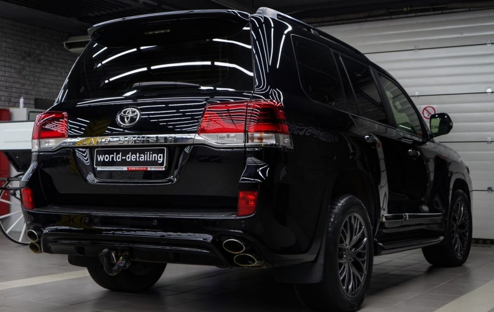 полировка_кузова_авто_toyota_land_cruiser_200